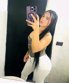 Juliana Martinez Santa Marta - Foto db8d8620-1ee3-4983-bc73-022b46b6c4a9