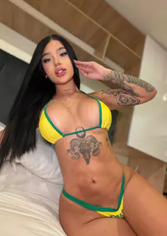 Sharon Valeria - Foto dc475fd0-1d57-4492-8241-ba26d6df6585