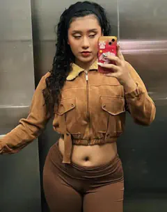 Paula - Foto dd0ecaaf-3375-421f-9fd1-5c5b766aea2a