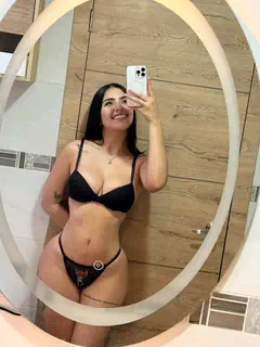 Danna Reyes - Foto de9aee01-2950-4f4e-b10c-1aa13e6fb3fd