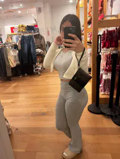 Karely - Foto df43544f-c658-417e-982d-0cb1ada4446b