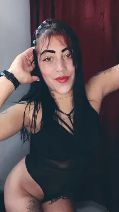 Karina - Foto dfb06490-d14e-4690-bd4d-968aace70673