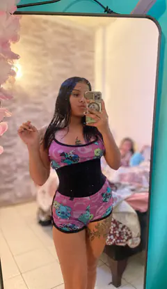 Laura - Foto dfcf2c70-1d58-4e11-82c5-ef94d1a7a417