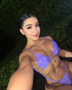 Vanessa - Foto e10410c5-ce4a-4cde-af23-c66901bf197c