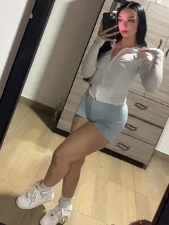 Vanesa - Foto e2733151-d71f-41d7-8bc9-b0349a3b1f75