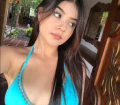 Laura - Foto e3283dd8-b38d-4d11-8a9c-6cc2f7a09652