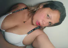 Rubia - Foto e486a000-9a80-47e1-9ae9-dc0818d668bb