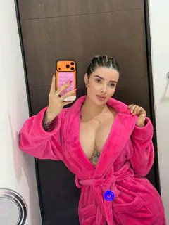 Gabriela - Foto e4bcddf5-aeea-4975-88c9-ace72ccdd31d