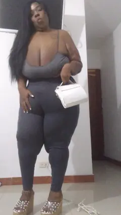 Lauren Bbw - Foto e54fc256-3dbd-4f9a-847c-af8c9bad2f00