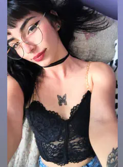 Gabriela - Foto e6de1a98-d6db-4f67-8cda-4e0532f08bfe