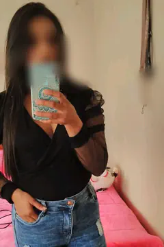 Luci - Foto e79ed2d8-6e67-4daf-9fc9-1594f476d335