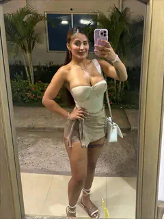 Yina - Foto e998f44e-0250-4d93-9f09-267031c29a17