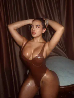 Carol - Foto e9c0aac3-8974-42ae-8f78-361337f2ab6f