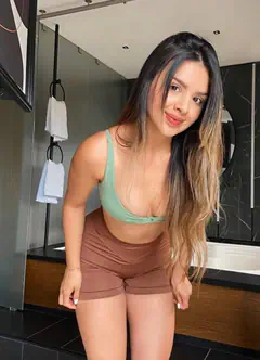 Vanessa - Foto eacbfaa4-e00c-451e-80cb-0490213c3643