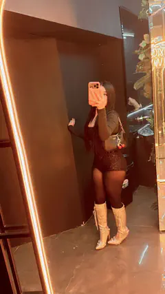 Vanessa - Foto eb505cfe-be37-4a7d-b423-eef48b22827f