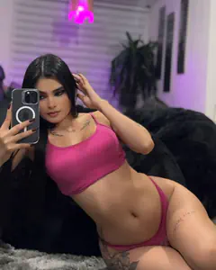 Tatiana - Foto eb52cf24-2cbc-4a2d-8c61-a793923ed282