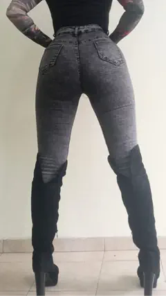 Lola Unica Modelo Super Tatuada Con Piercings Eroticos Apto Privado En Chapinero - Foto eb69412a-c089-4759-0324-f29a12410b00