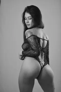 Nia - Foto ebecf864-b4e6-4e25-b0fc-46b92c6a1127