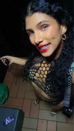 Natasha - Foto ecea7e7e-3873-423f-a980-b560a390d66f