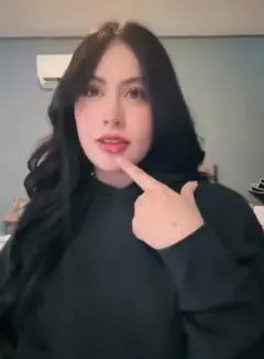 Fina MedellíN - Foto ed567fa1-d049-4503-9ce5-e6d2f6d4d04f