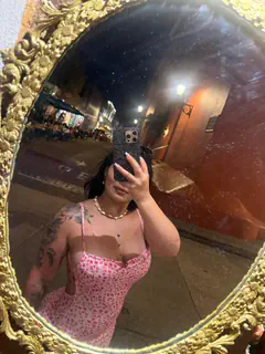 Adriana - Foto edceba14-eaf4-44ef-bd13-110f6ef79575