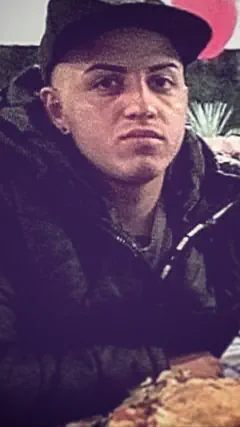 David - Foto ee09da9f-8cfc-47f0-2651-cafed3445600