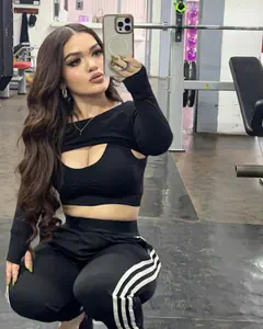 Mariana - Foto eee30509-d7f2-4f0b-8608-3f36af9c50ac