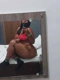 May - Foto eee5723e-33df-4692-98f7-36bdcee3ce8b