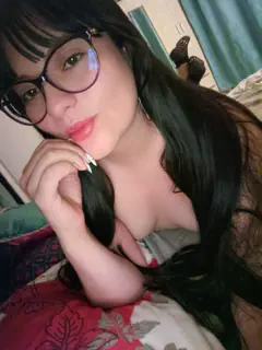 Katia - Foto f0150abb-8684-4dc8-abb0-cf653481604b