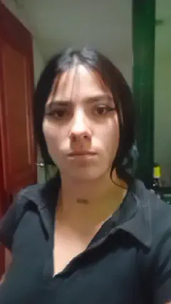 Angie - Foto f0c7aabb-4d5e-46be-82dc-956f9ac1b4b3