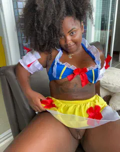 Salomé - Foto f1d24293-e209-4391-9336-ef62e5c199ab