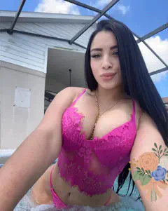 Angely - Foto f2ea54ef-c4c7-4508-8e96-7b15039631fe