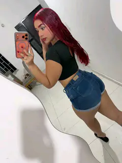 Daniela - Foto f3de5024-7ad6-445b-93a6-6d1c4d66912d