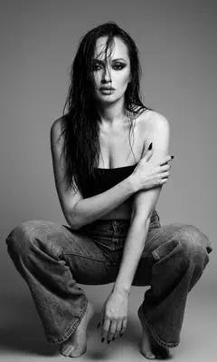 Juliana - Foto f513e989-0f16-427e-b9aa-e32e47f53fd2