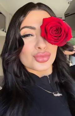 Yina Blanco - Foto f6071ad2-e14e-42b4-9cbb-cb6f8fa0be5e