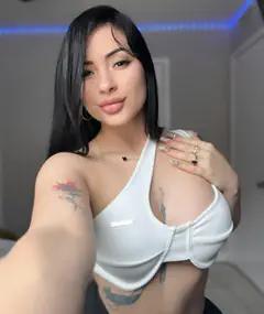 Milena - Foto f6a848f1-7518-4203-9f1a-a6a410b0845e