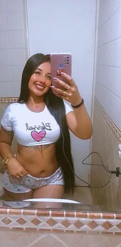 Camila - Foto f713546c-a433-4b67-a6dc-d0de8cd46bc3