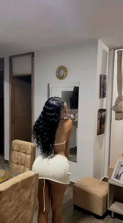 Rosa - Foto f7da6b8a-6f1c-4b02-8a87-9a53e4293bfc