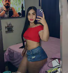 Andrea - Foto f7dd3f4c-a73a-4bda-a433-b2574081e33c