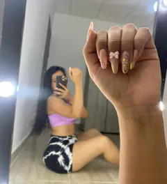 Nayi VeláSquez - Foto f7f7ff93-ea50-42a0-924e-b754cfee5380