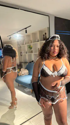 Mia - Foto f9196a09-c770-4a07-bc5f-6cf46cd729f9