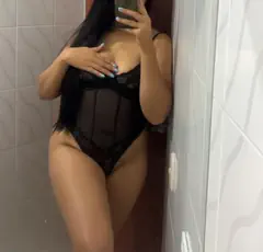 Steffany - Foto f957e4d6-fb85-4647-a1f3-2b2ce91ea2a5