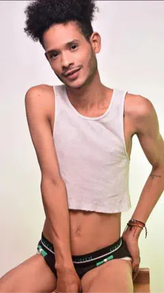 Alex - Foto f9dbcc36-ae72-4abf-92b2-62ce0511b7b4