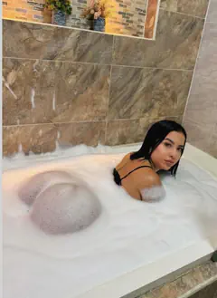 Daniela - Foto fad67acd-3c89-4dad-9bac-3dc05e5db42e