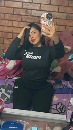 Lina - Foto fafb2b19-9760-479a-a795-d29a7253637e