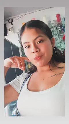 Melissa - Foto fb62d6c1-6f09-40b3-bba5-3b13239a3b5f