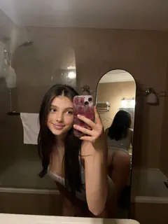 Gabyyyy Beybi - Foto fc0ab9d6-99a3-44f5-81e6-1b2020ecb813