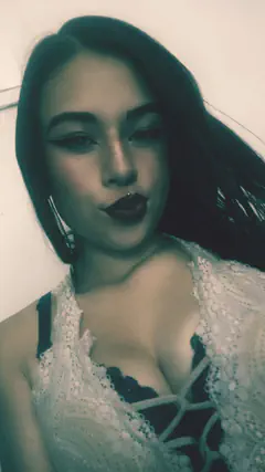 Shantell - Foto fc0b739a-70df-493f-a030-d9a5a69ece8a