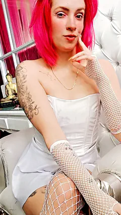 Emy - Foto fcb384d5-01ce-4d85-8106-e8ba78d2dca6