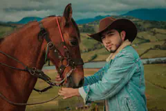 NicoláS - Foto fd22bbfc-5791-411b-a6bd-f7abd93e7d05